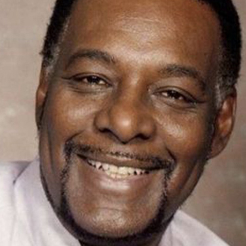 Robert Honeysucker headshot photo