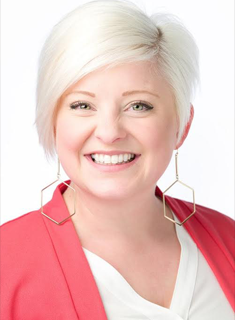 Headshot of Kristen Beck.