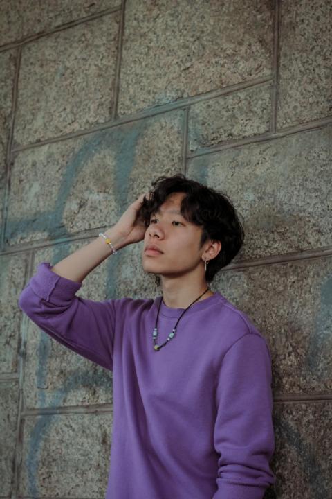 Yiqin