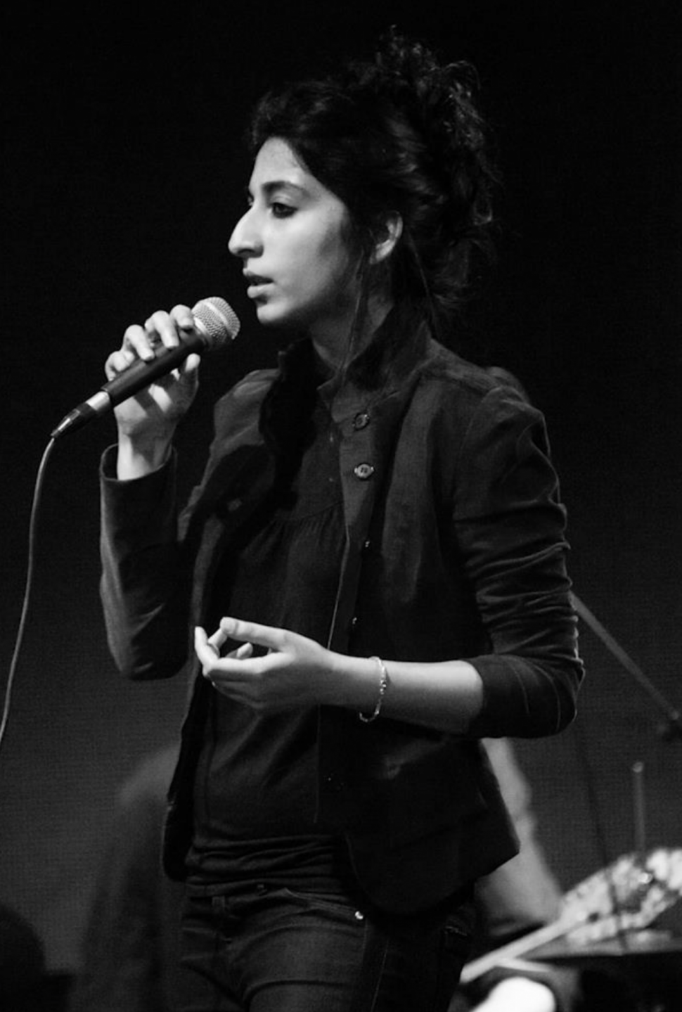 Arooj Aftab